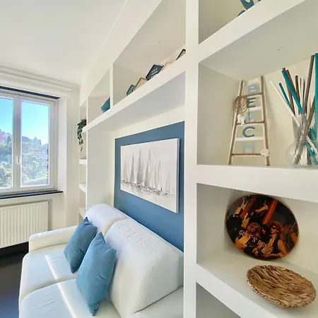 Apartment Casaviva - Modern Lively Trilo In Nervi Genoa