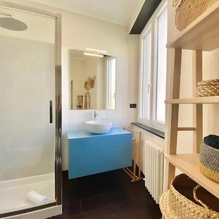 Casaviva - Modern Lively Trilo In Nervi 제노바