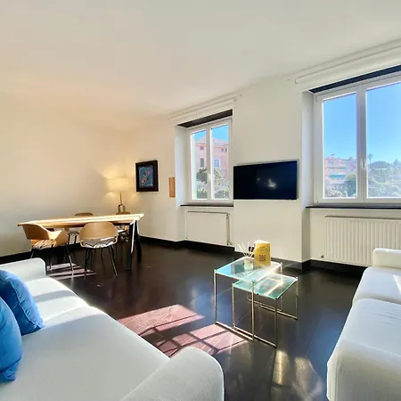 Casaviva - Modern Lively Trilo In Nervi 아파트