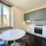 Lejlighed Casaviva - Modern Lively Trilo In Nervi *