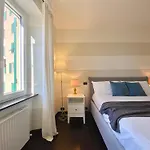 Casaviva - Modern Lively Trilo In Nervi *